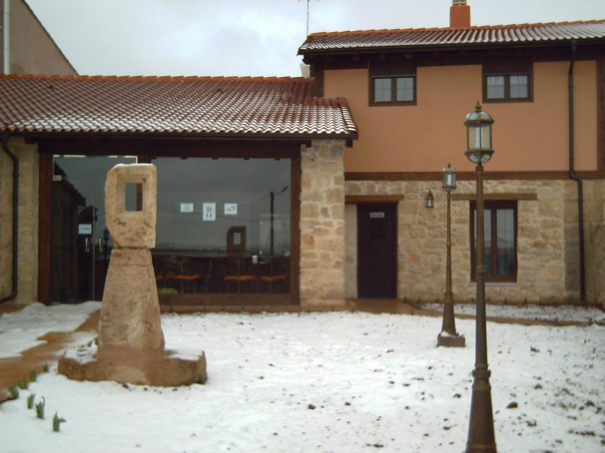 La Cerca De Dona Jimena Casa de hóspedes Modúbar de San Cibrián Exterior foto